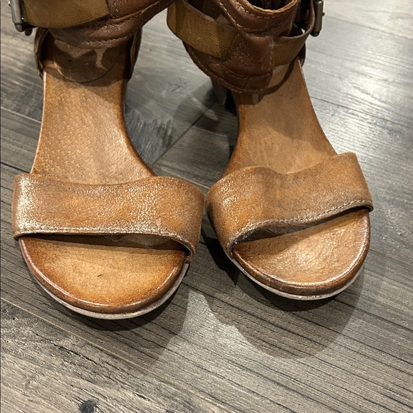 Mix Mooz Brown Leather Sandals - Picture 5 of 7